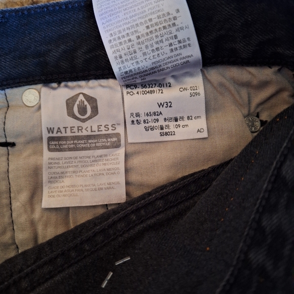 Levi's 501 High Rise Black Short NWT Sz 32 - Picture 6 of 9